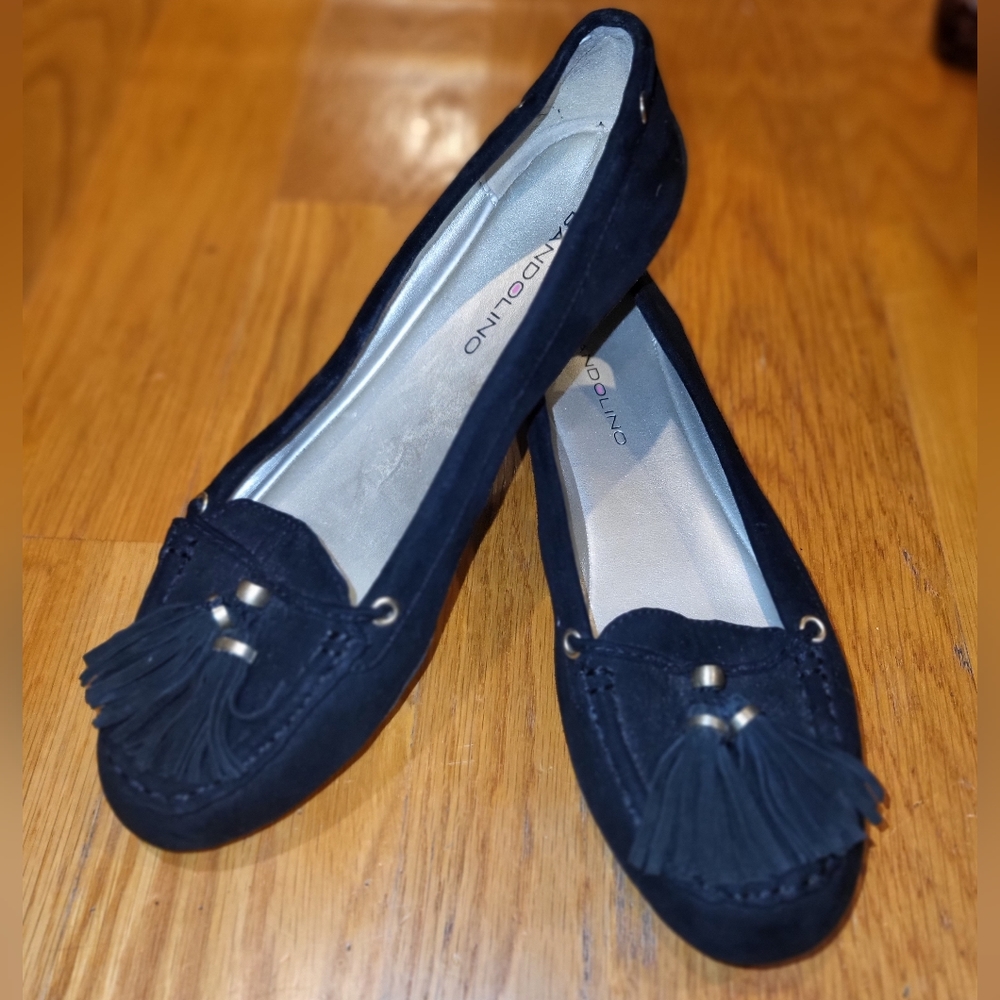 BANDOLINO Women’s Black Leather Suede Moccasins Loafers Tassel Slip On sz. 6